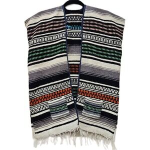 Vintage 60s/70s Mexican Blanket Vest Serape W/Fringe & Pockets Measures Size S/M